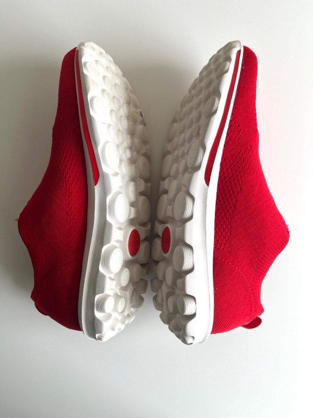 Sketchers Go Walk Travel Sneakers Women's Walking Shoes Size 8 Red - Picture 4 of 9